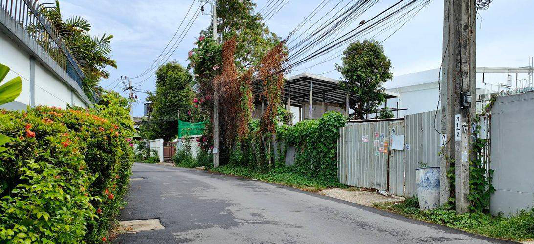 ขาย ที่ดิน ที่ดินแปลงสวยสุขุมวิท71 ราคาถูกสุด ลงทุนอสังหาใจกลางเมือง ที่ดินสุขุมวิท71แปลงหายาก เพียง203,500บาท/ตร.วา