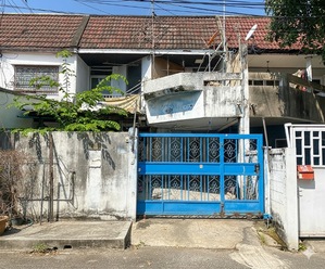 ขาย ทาวน์เฮ้าส์ สุขุมวิท56 ใกล้ทางด่วนเฉลิมมหานคร ราคาต่ำกว่าตลาด ย่านอ่อนนุช/พระโขนง บ้านทาวน์เฮาส์สุขุมวิท